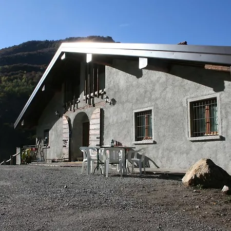 Alloggio per agriturismo Cascina Cornella *